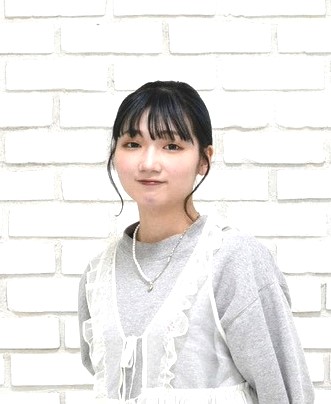 山田菜々美(新卒2年目)